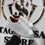 حذاء كاجوال جلد عصري - تشكيلة ألوان متنوعة (Pull & Bear & Classic)